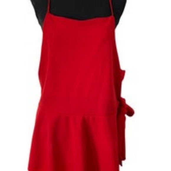 BOOHOO PLUS CREPE TIE FRONT ASYMMETRIC TOP - Picture 4 of 6